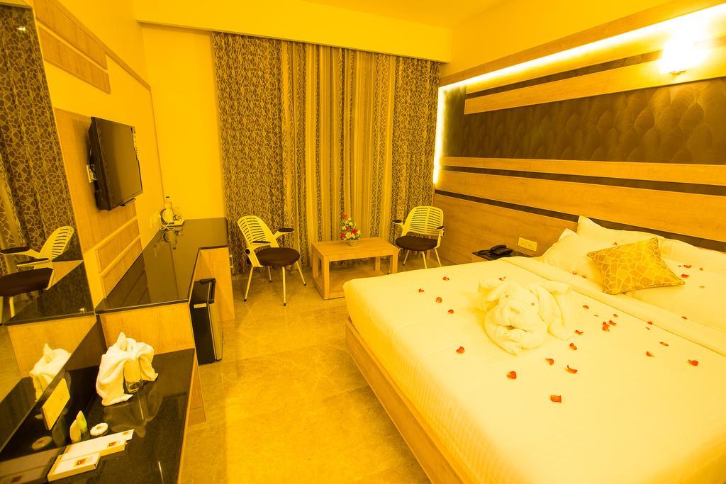 Hotel Radha Prasad Erode Cameră foto
