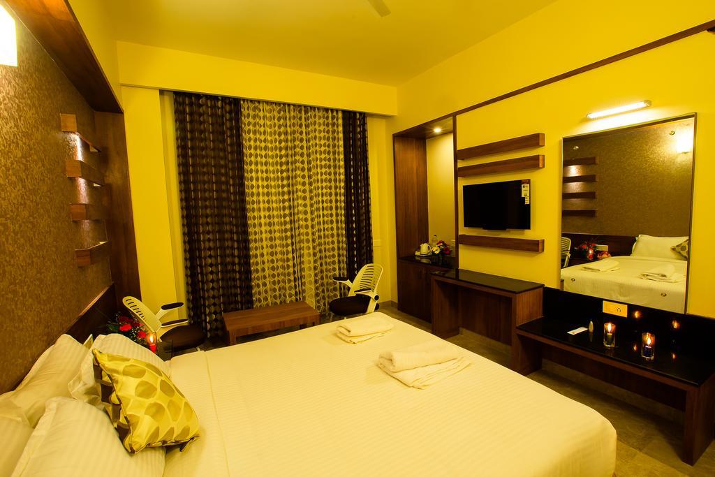 Hotel Radha Prasad Erode Cameră foto
